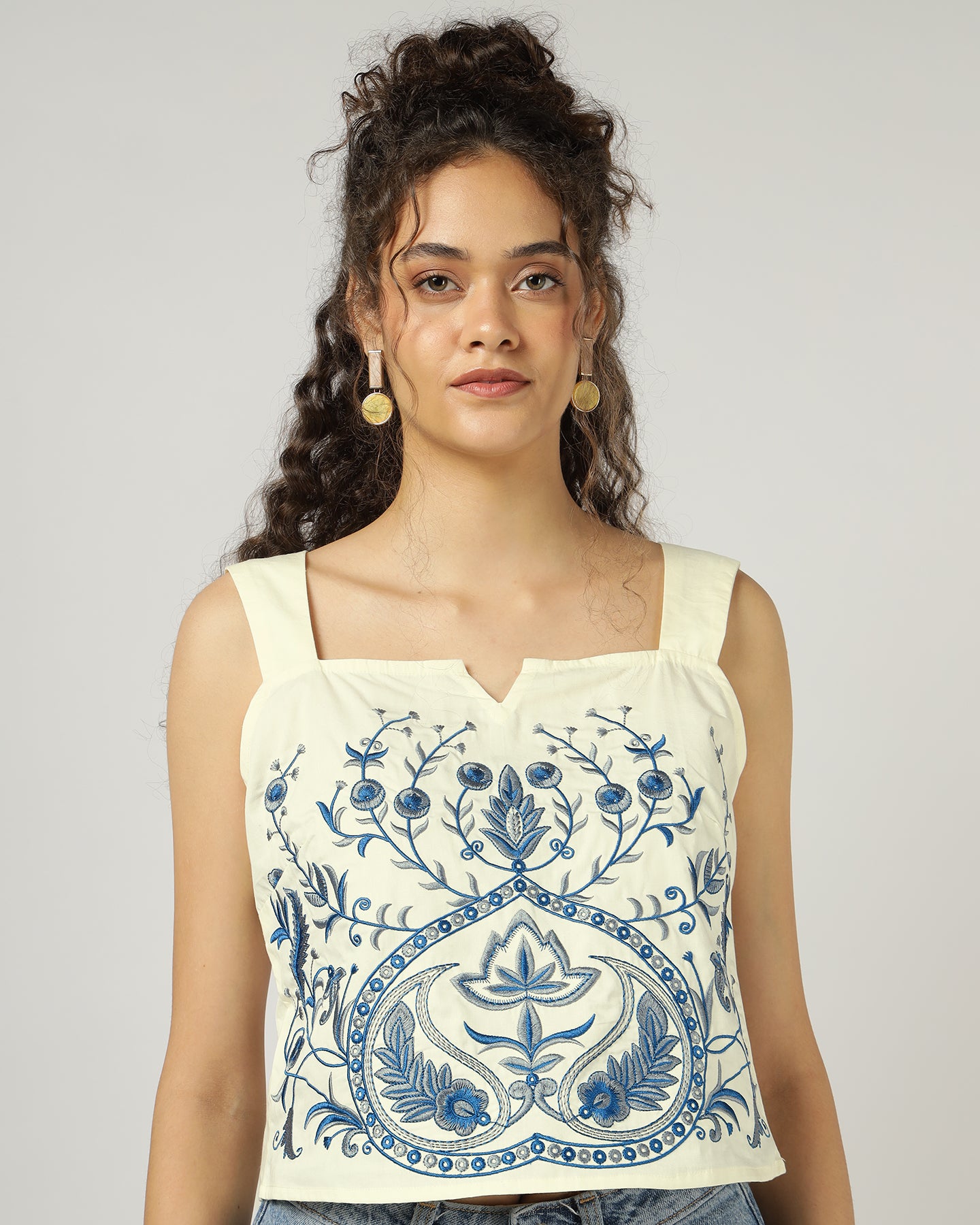Off white Fully embroidered strap top - 3042