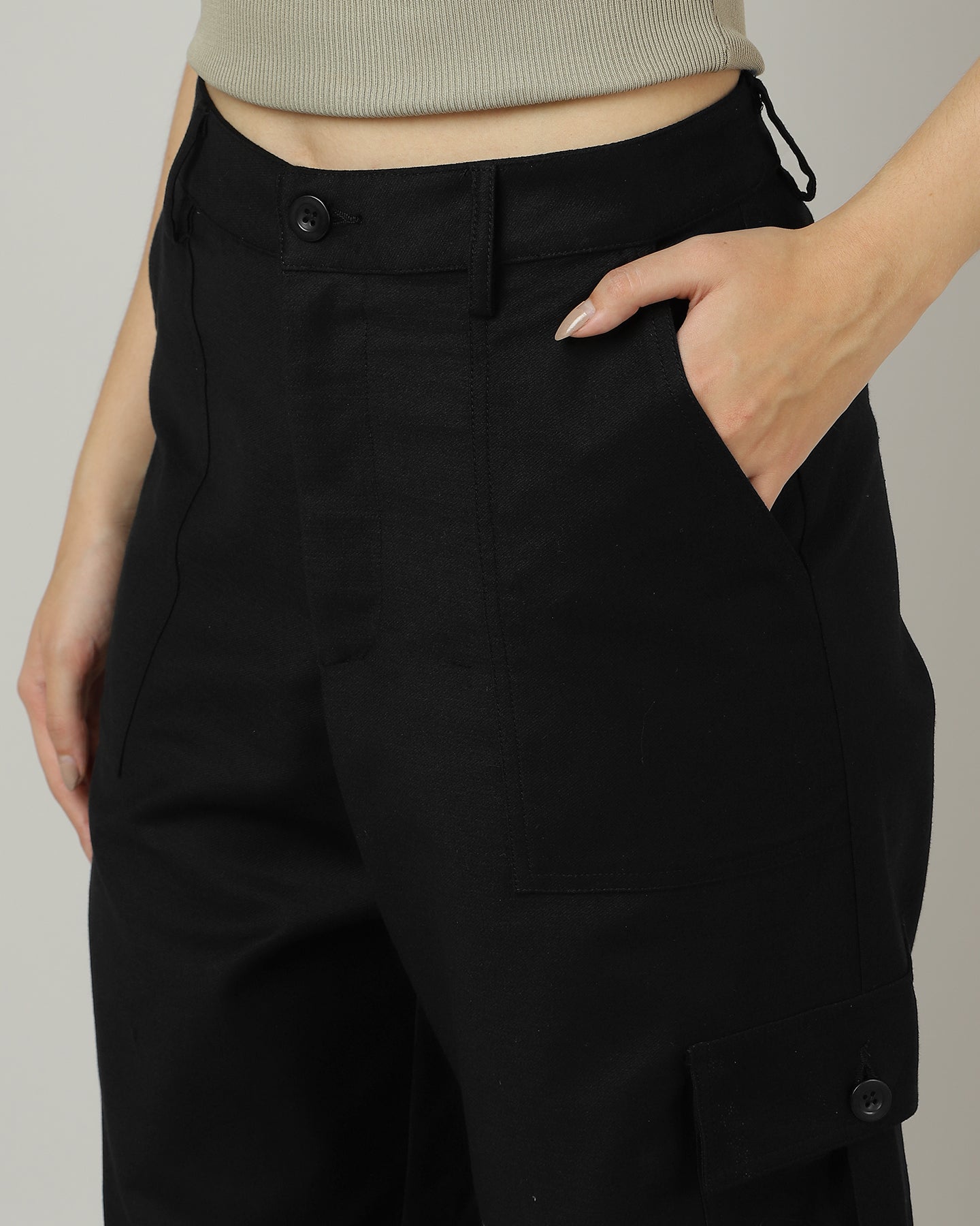 Women’s Black Wide-Leg Cargo Pants with Flap Pockets - 3053