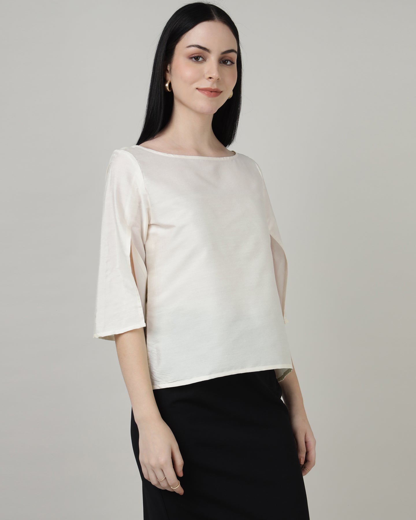 Women’s Off-White Split Long Sleeve Boat Neck Top - 2966
