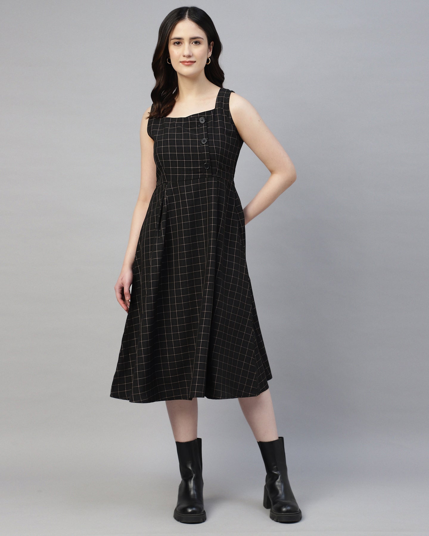 Women’s Black Checked Buttoned Pinafore Midi Dress – Plaid Calf-Length -2949