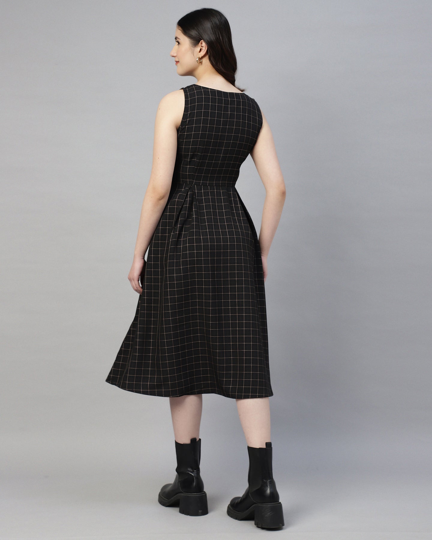 Women’s Black Checked Buttoned Pinafore Midi Dress – Plaid Calf-Length -2949
