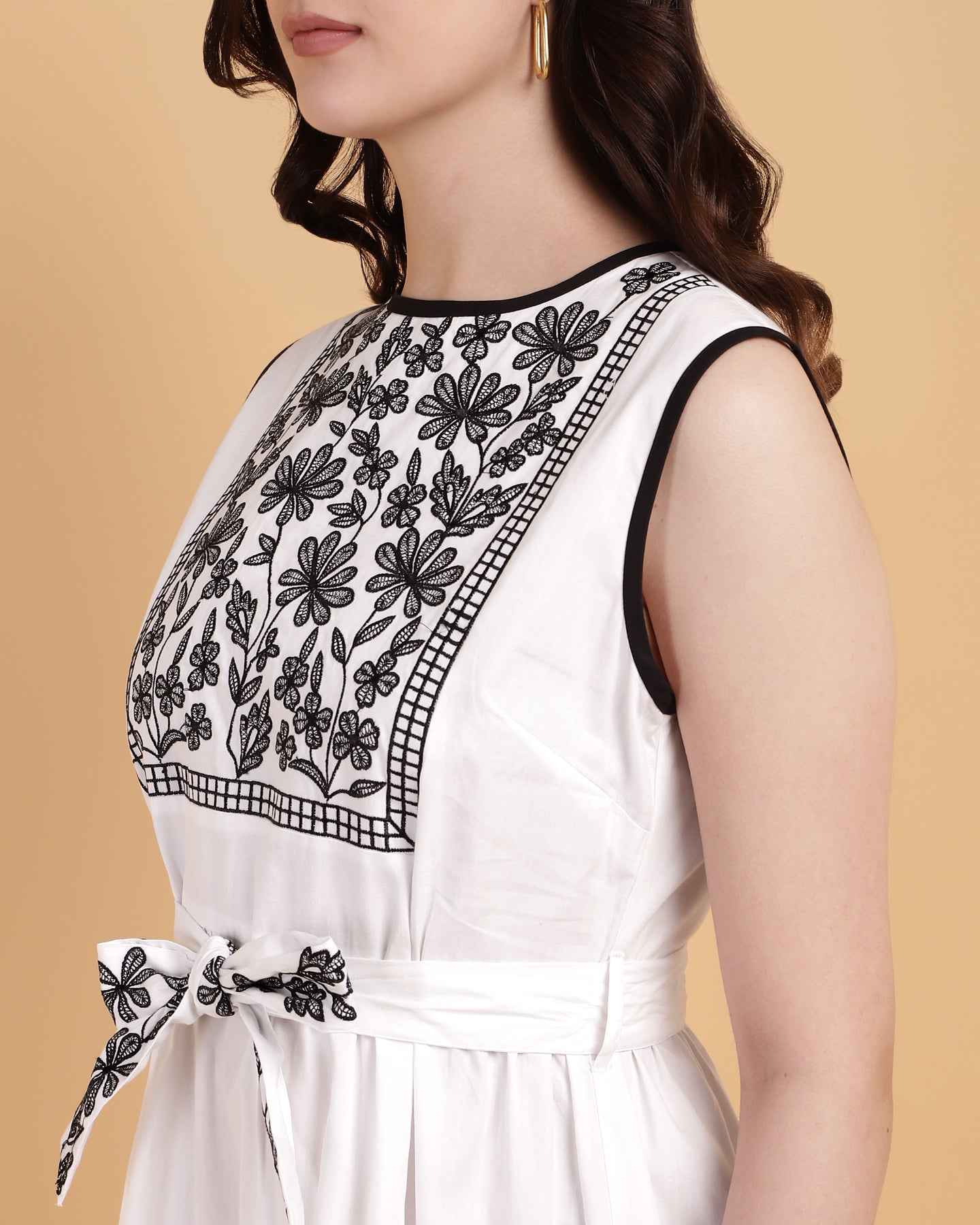 Women’s White Yoke Embroidered Poplin Midi Dress - 1568