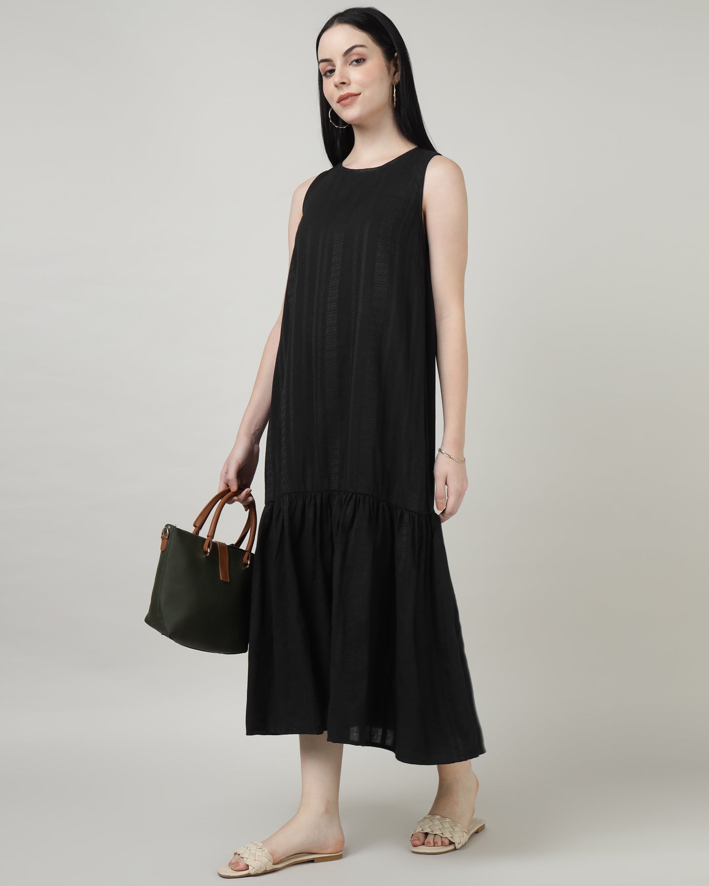 Women’s Black Sleeveless Maxi Dress with Gathered Hem in Textured Fabric - 2983