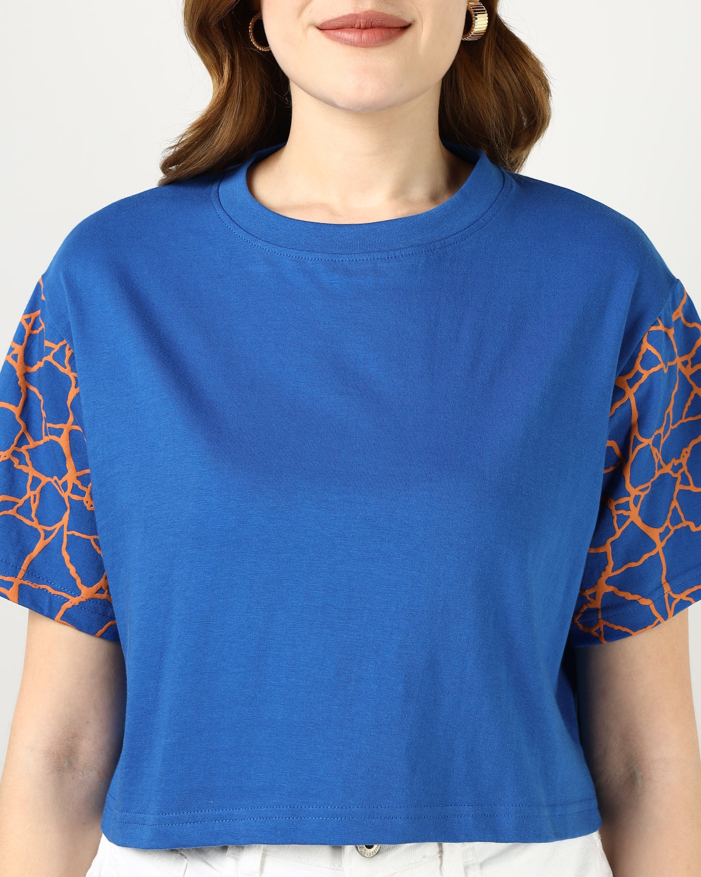 Women’s Blue Crop Top with Kintsugi-Inspired Sleeve Print - 2995