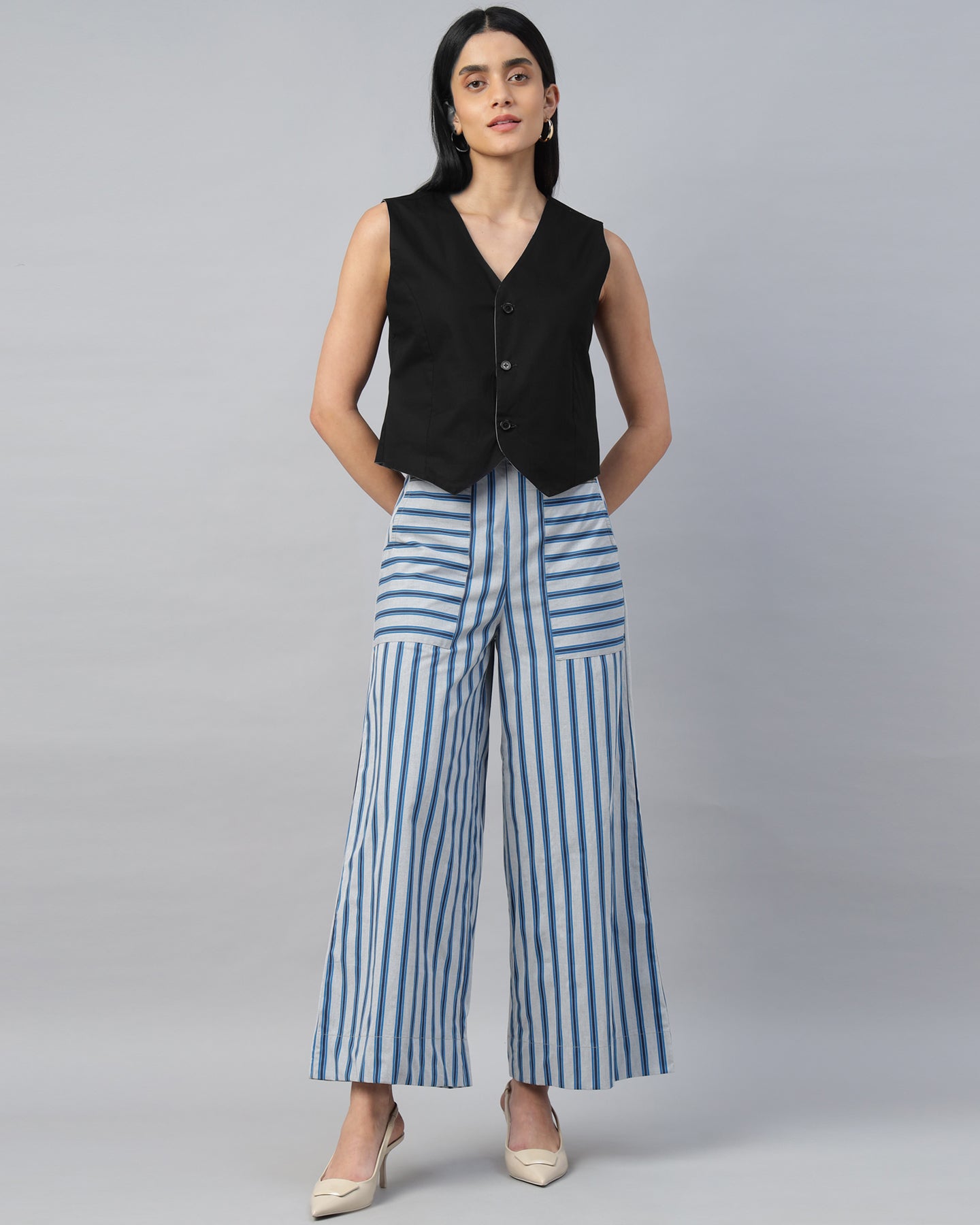 Women’s V-Neck Sleeveless Striped Vest - 2943