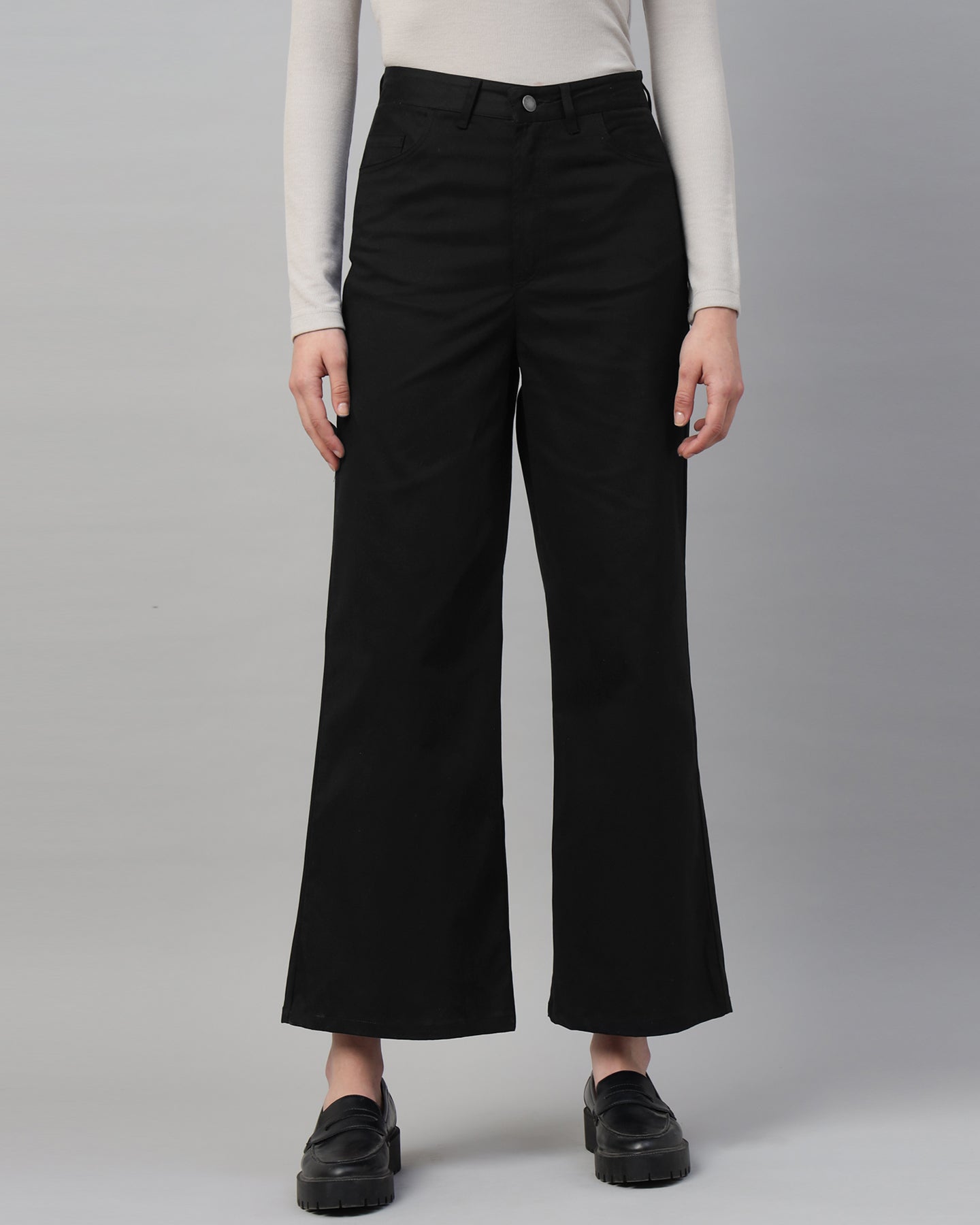 Women’s Black Straight Fit Pants - 2958