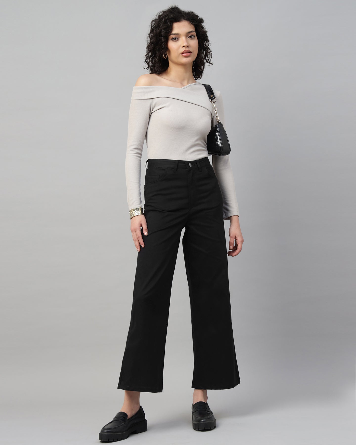 Women’s Black Straight Fit Pants - 2958
