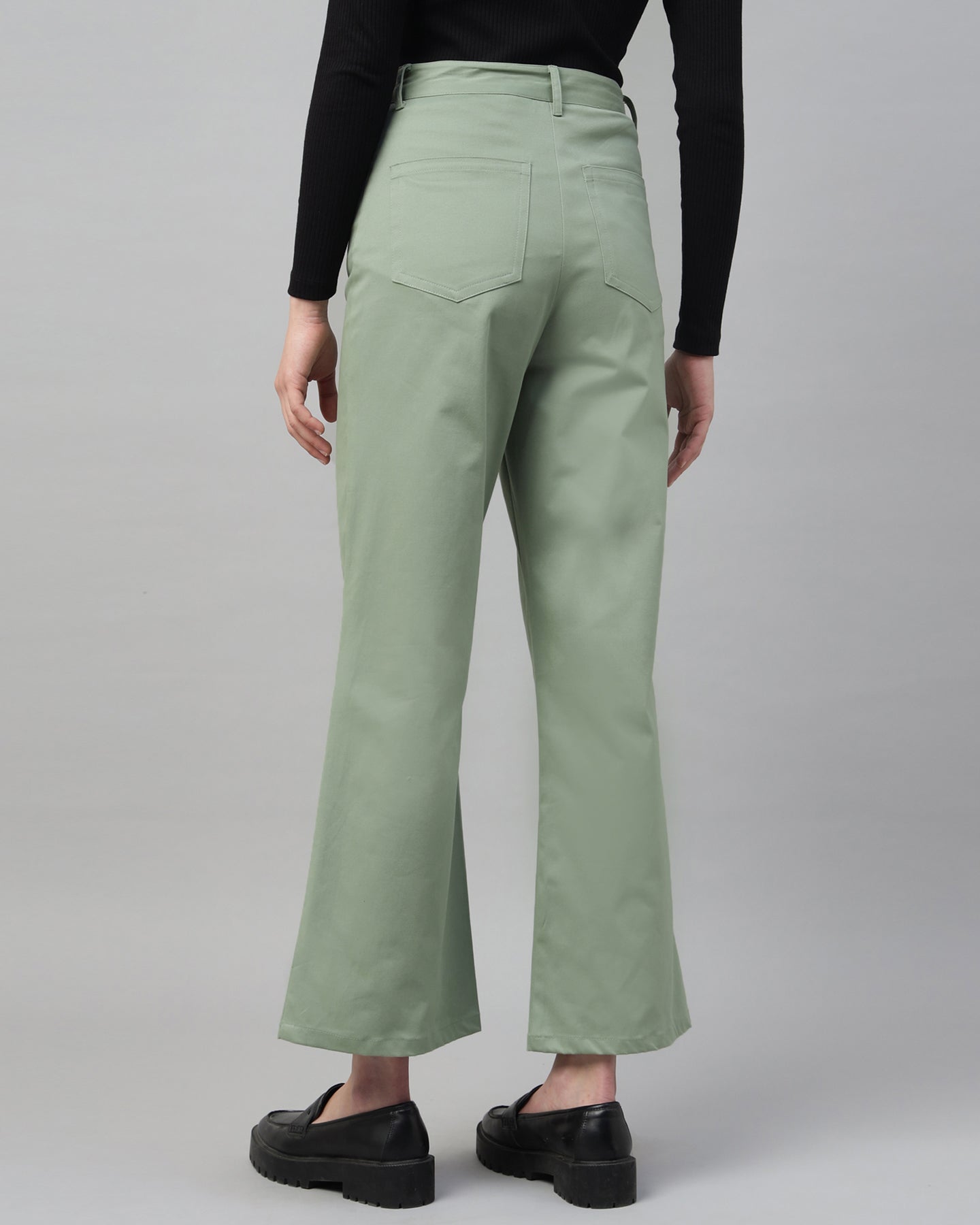 Women’s Pastel Green Straight Fit Pants - 2959