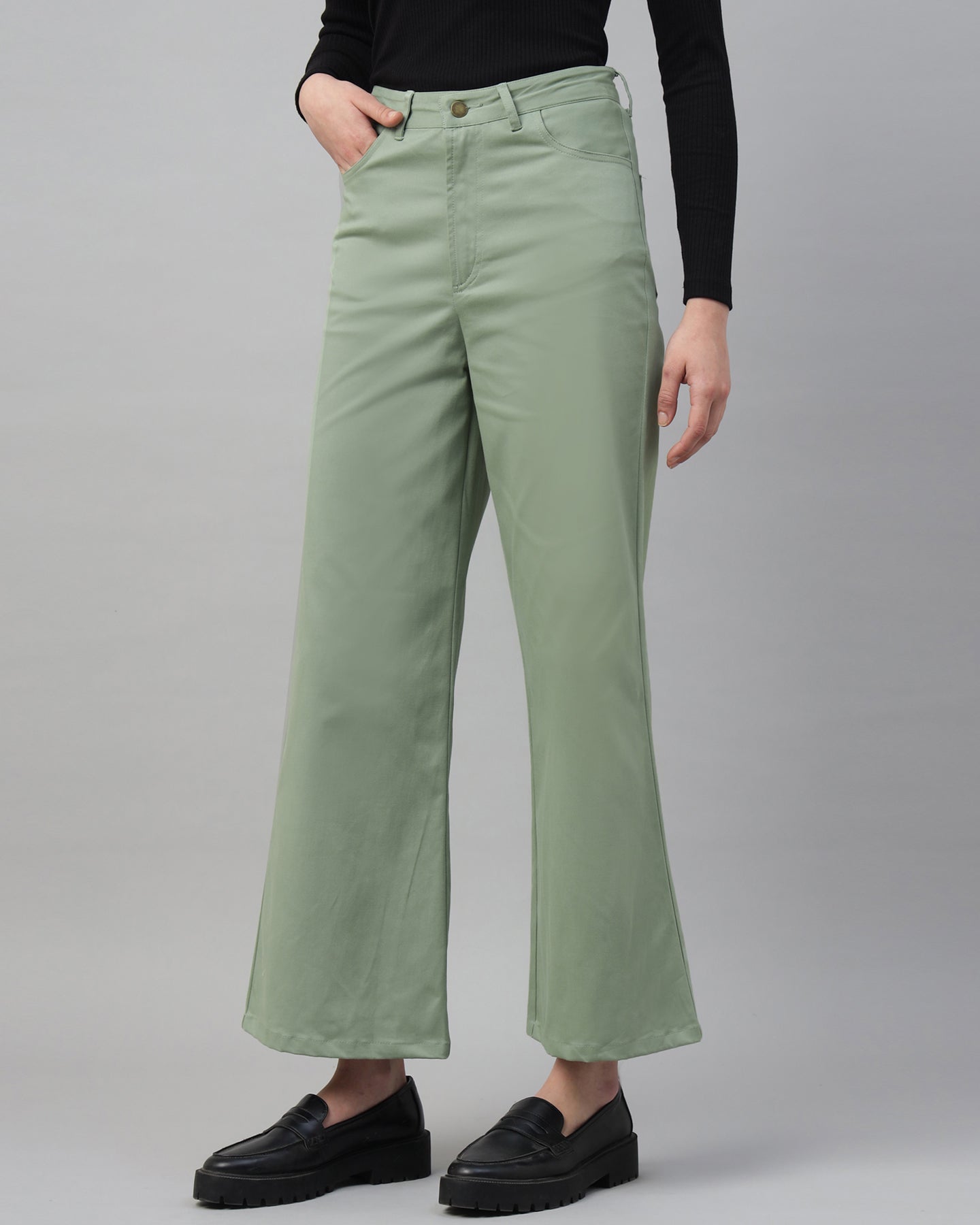 Women’s Pastel Green Straight Fit Pants - 2959