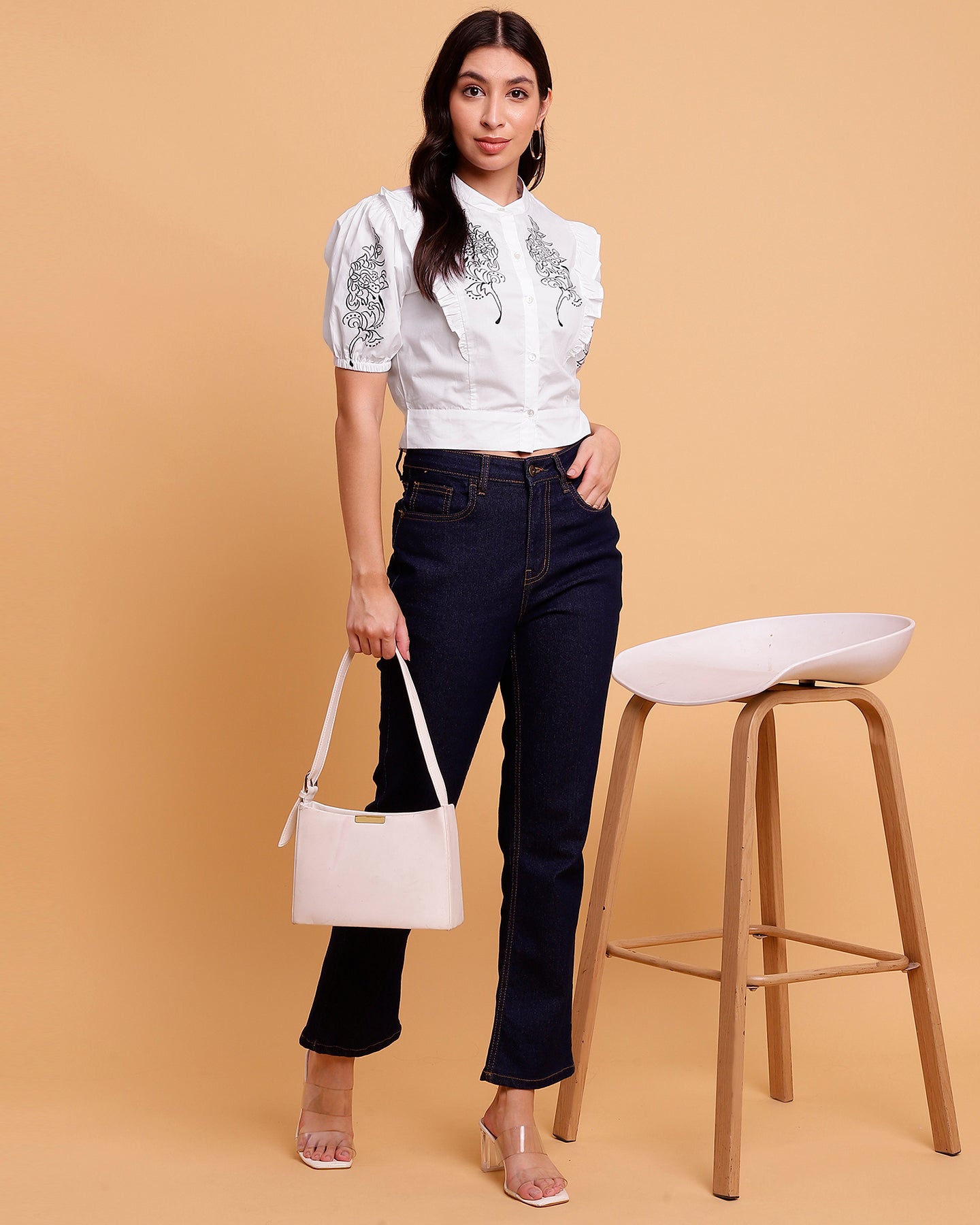 White poplin shirt with embroidery