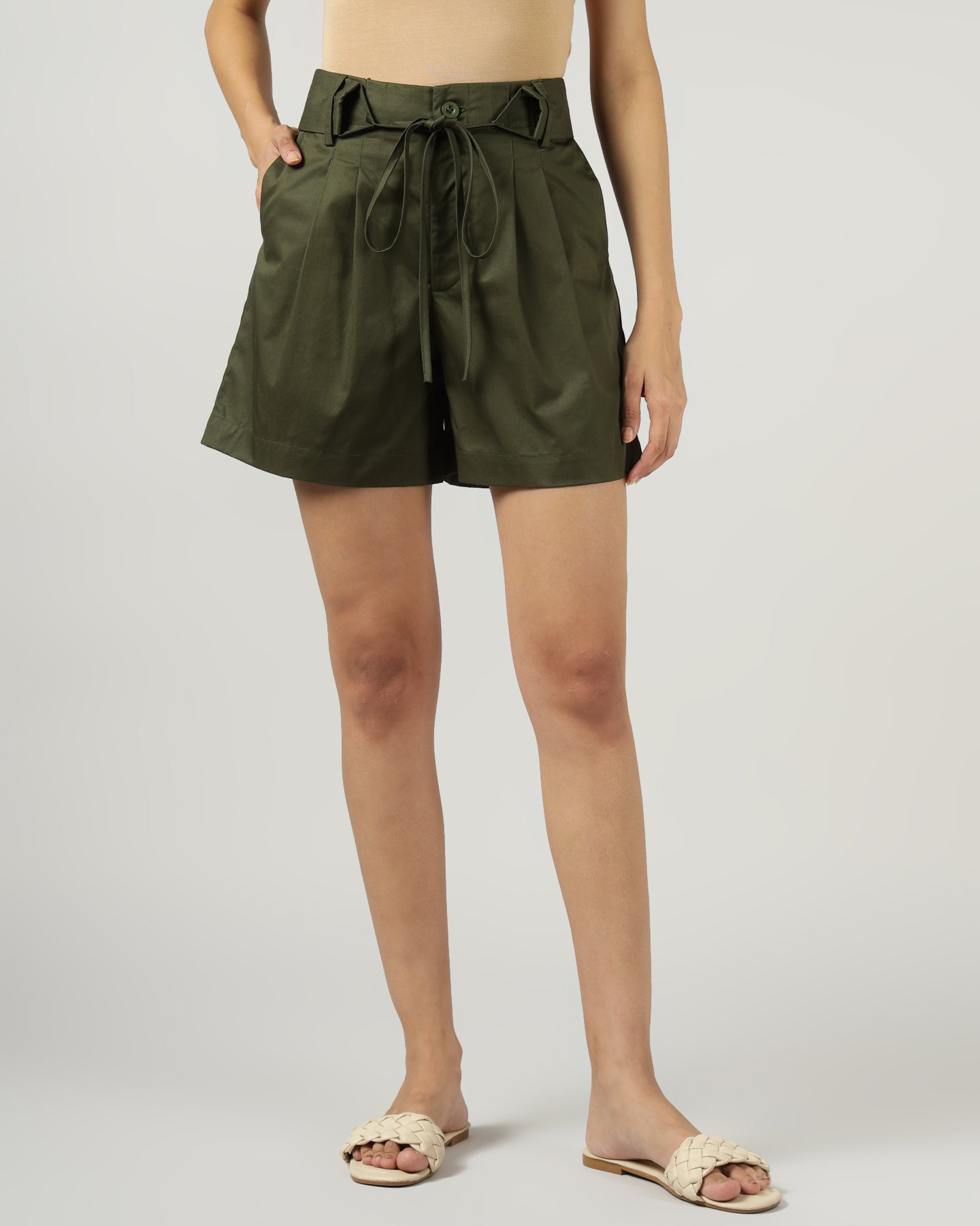 Women’s Dark Olive Green High-Waisted Wide-Leg Shorts - 3050