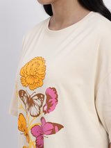 Ivory-colored T-shirt featuring a beautiful floral-inspired print - 2773