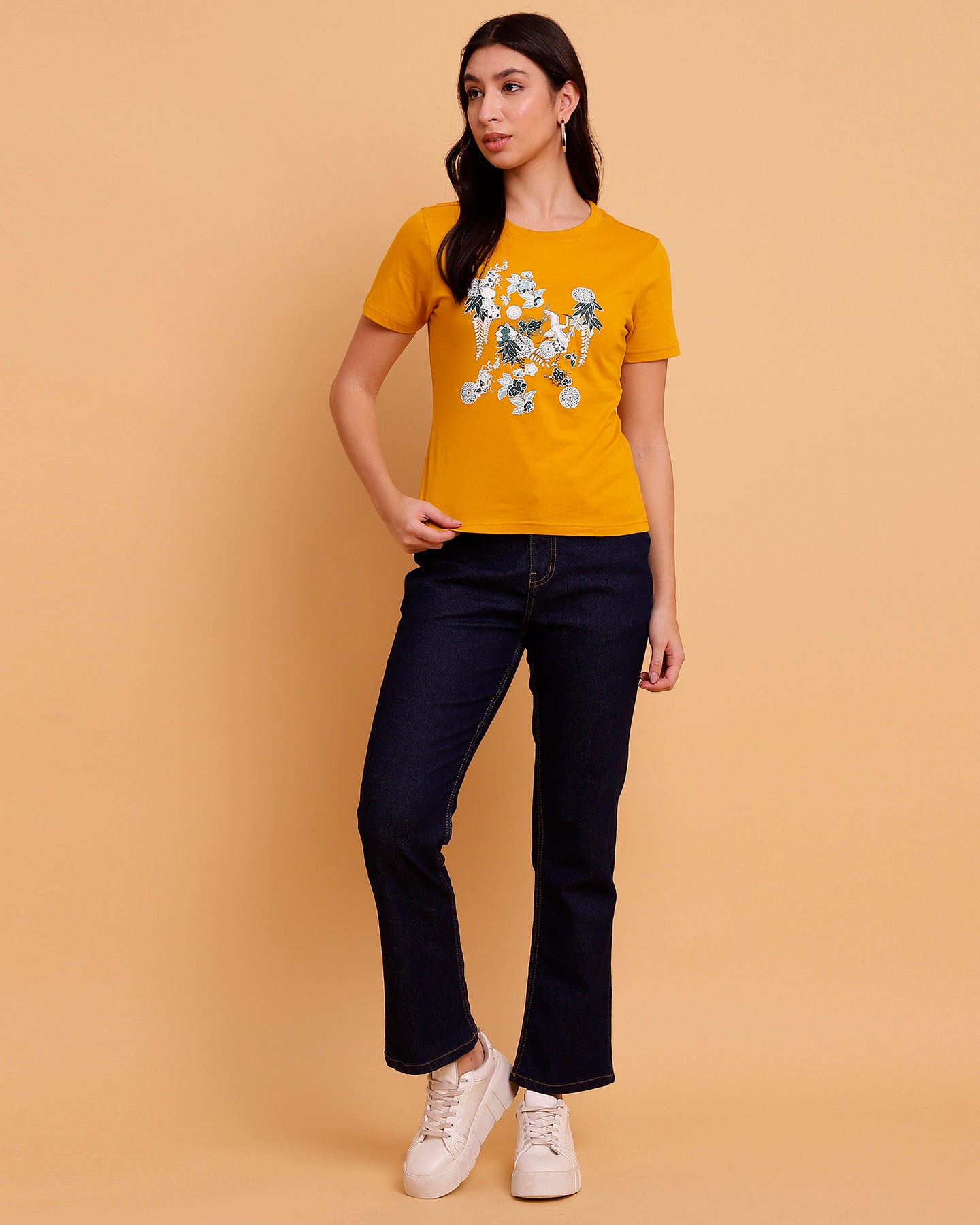 Mustard-colored regular top with floral print - 2858