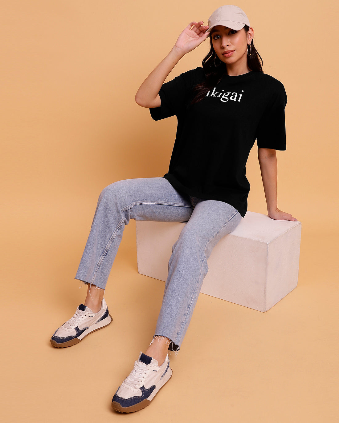 Black Unisex T-Shirt with Ikigai Print - 2852