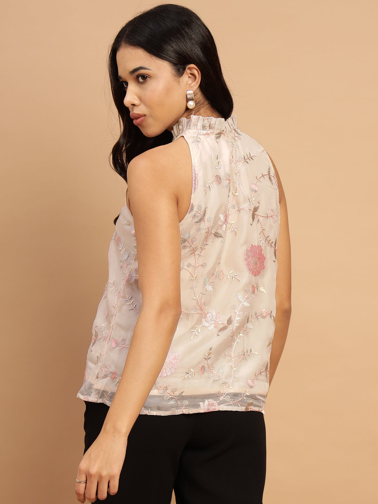 Soft pink floral top on an off-white background - 2820