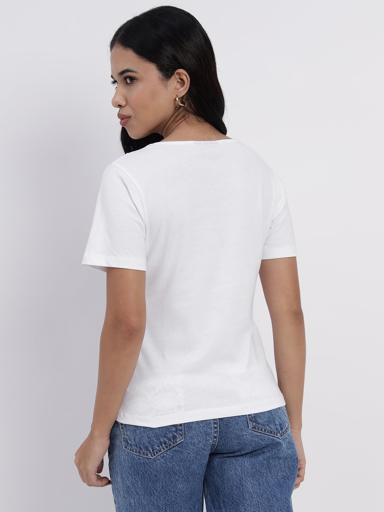 White lace T-shirt in a stunning monochromatic design - 2777