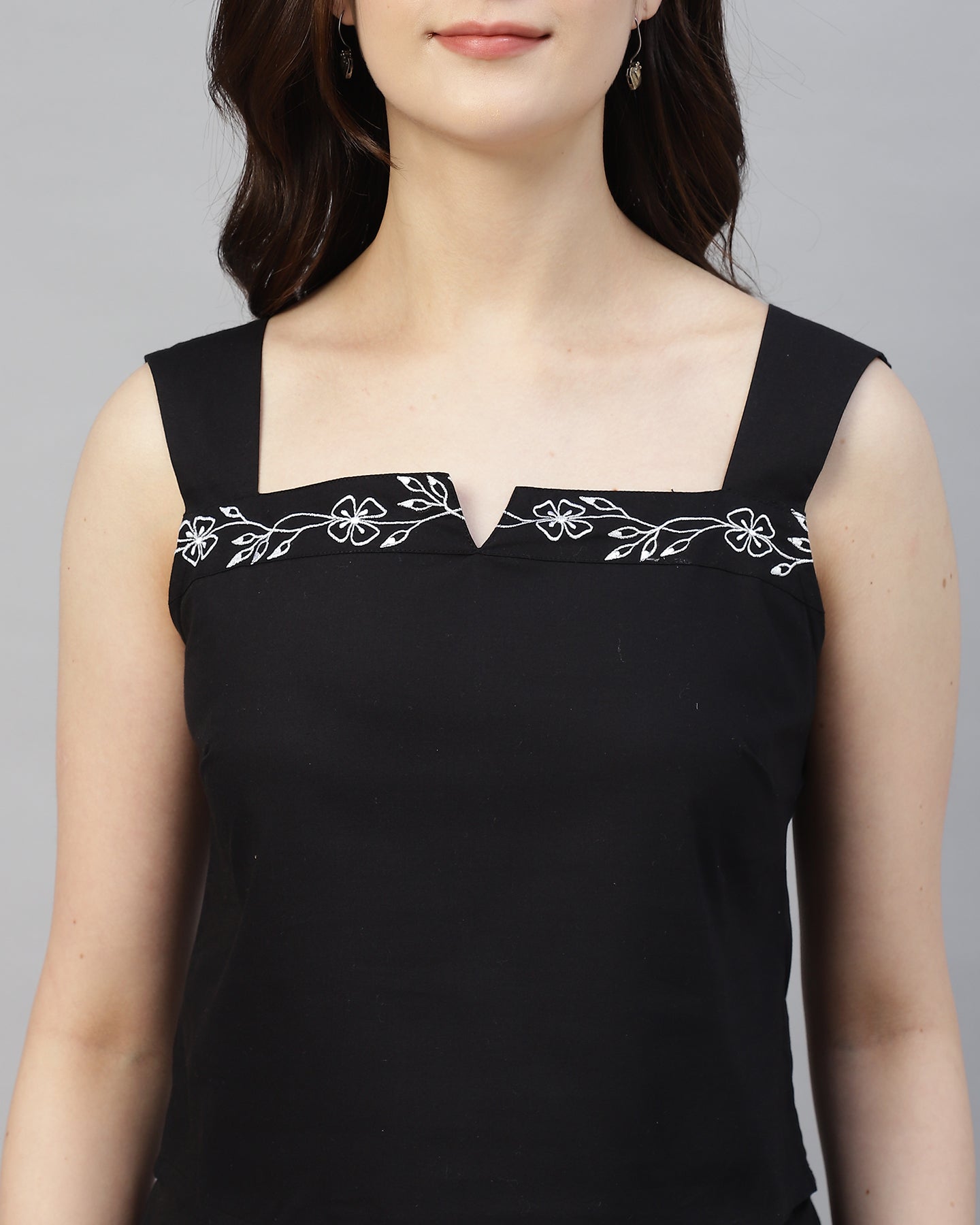 BLACK POPLIN EMBROIDERED CORD SET-2944