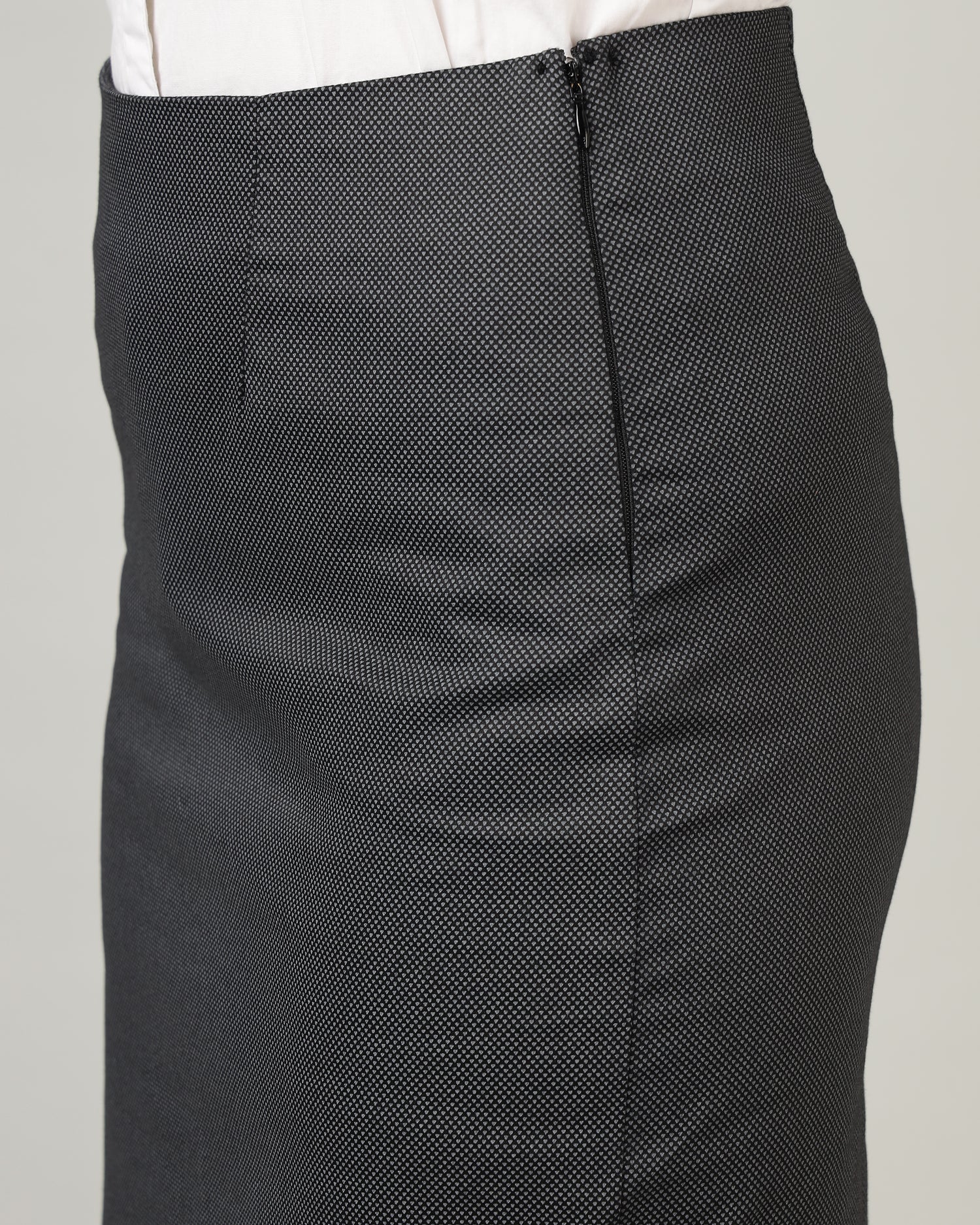 Women’s Black Textured Straight-Cut Mini Skirt-3080