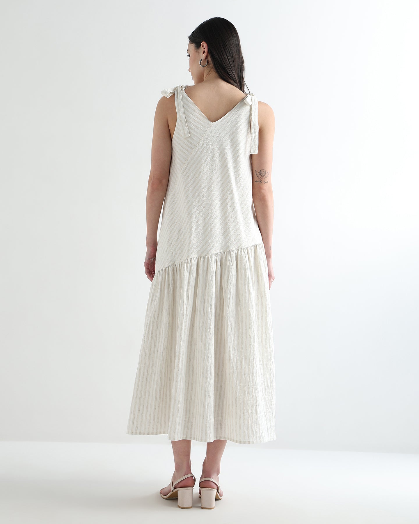 Women’s White Textured Bias-Cut Maxi Dress with Adjustable Straps &amp; Lining - 3109