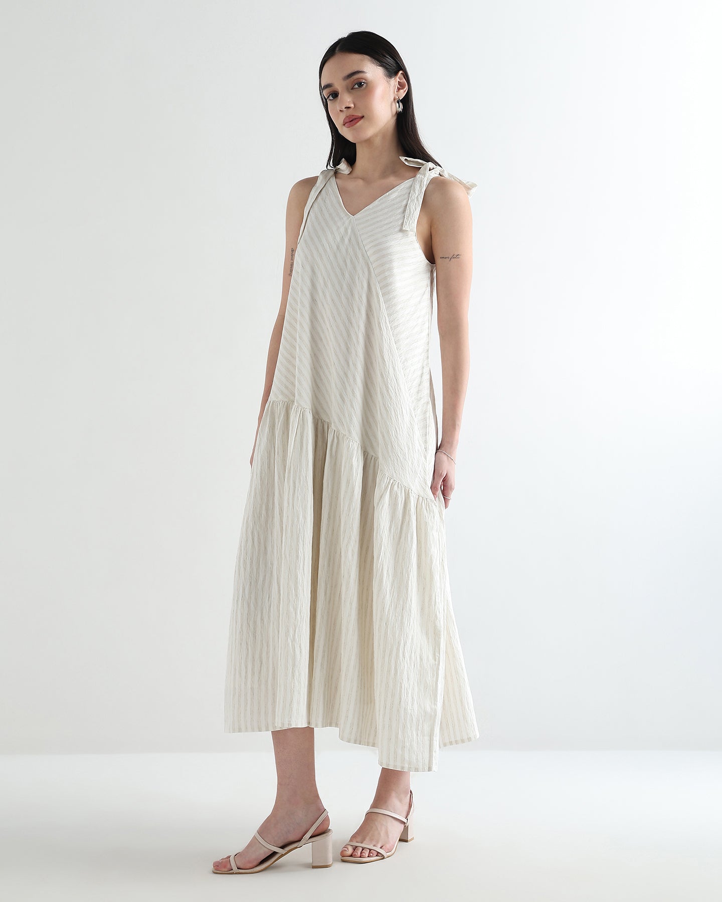 Women’s White Textured Bias-Cut Maxi Dress with Adjustable Straps &amp; Lining - 3109