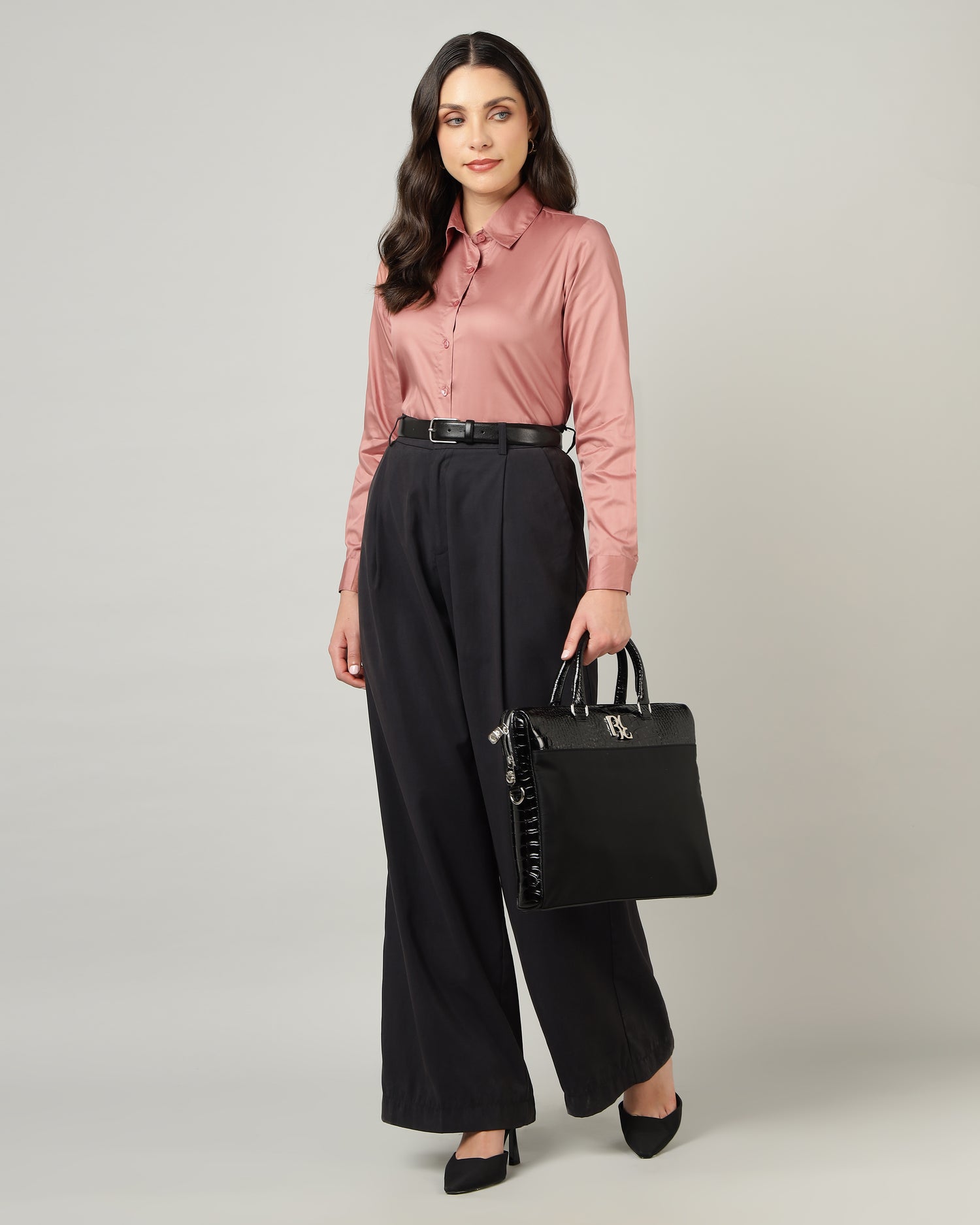 Women’s Pastel Pink Cotton Satin Regular Fit Shirt -3065