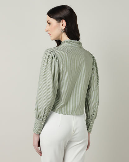 Women’s Green &amp; White Striped Embroidered Crop Shirt -3093