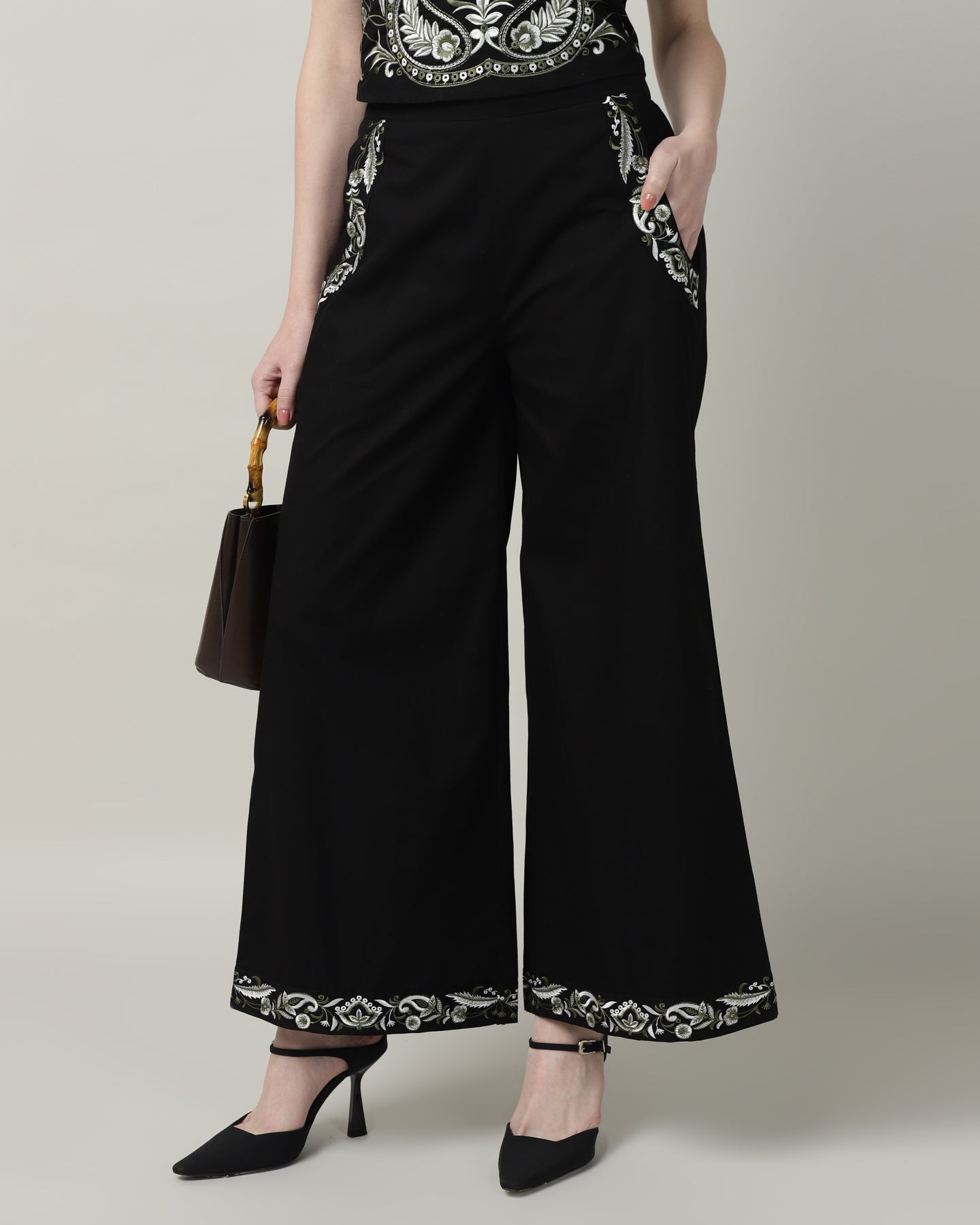Women’s Black Embroidered Wide-Leg Trousers-3103