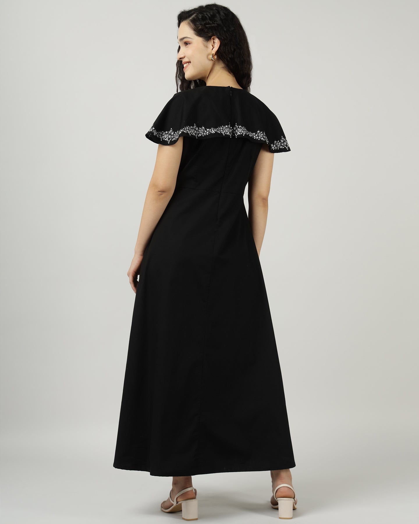 Black Embroidered Maxi Dress - 3008