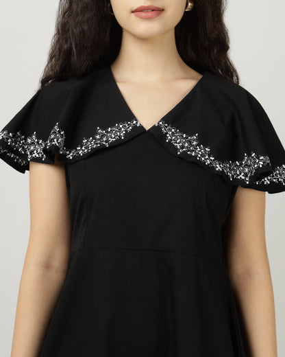 Black Embroidered Maxi Dress - 3008